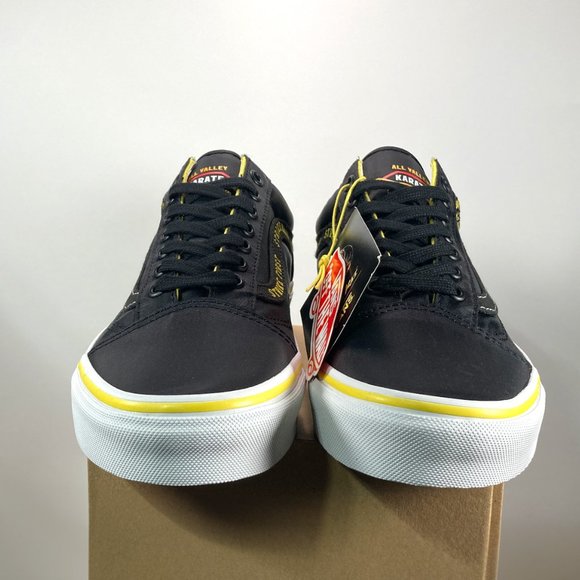 Vans X Cobra Kai Old Skool Shoe | Size 7.5 US Men - Picture 4 of 11